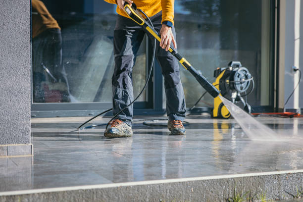 Best Deck Pressure Washing  in Bayport, MN