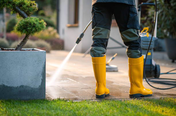 Why Choose Our Certified Pressure Washing Experts for Your Project Needs in Bayport, MN?